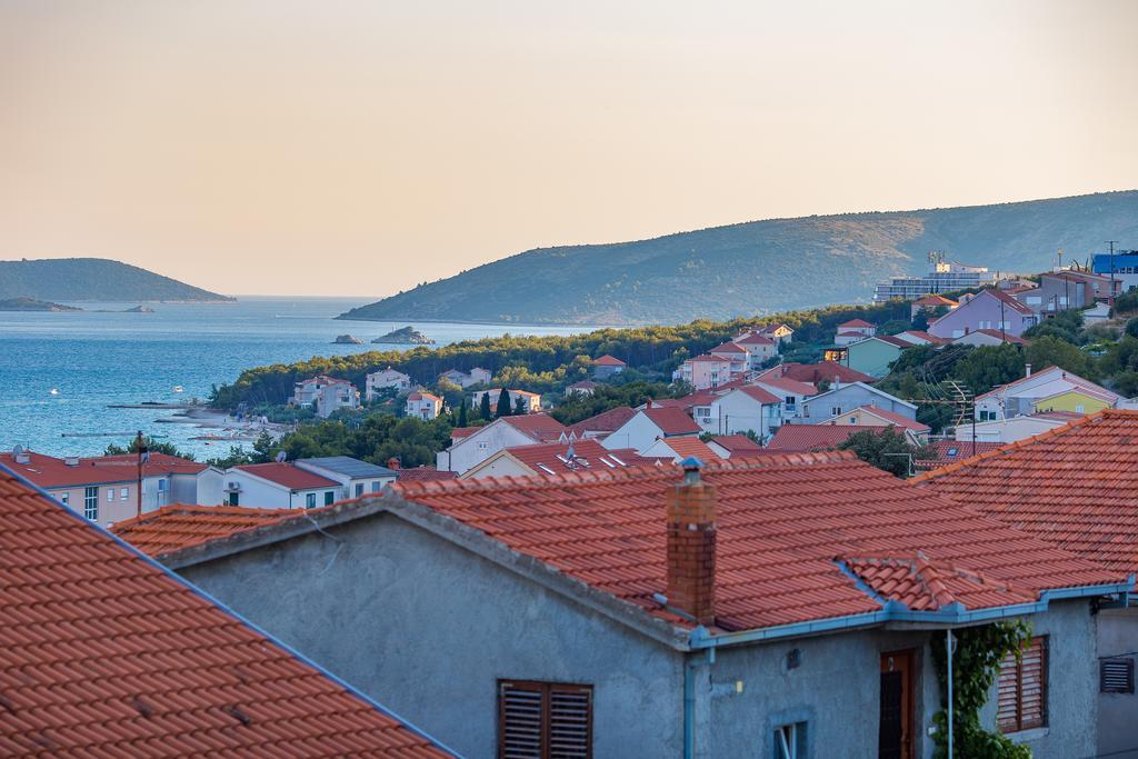 Apartment Drazena Trogir Eksteriør bilde