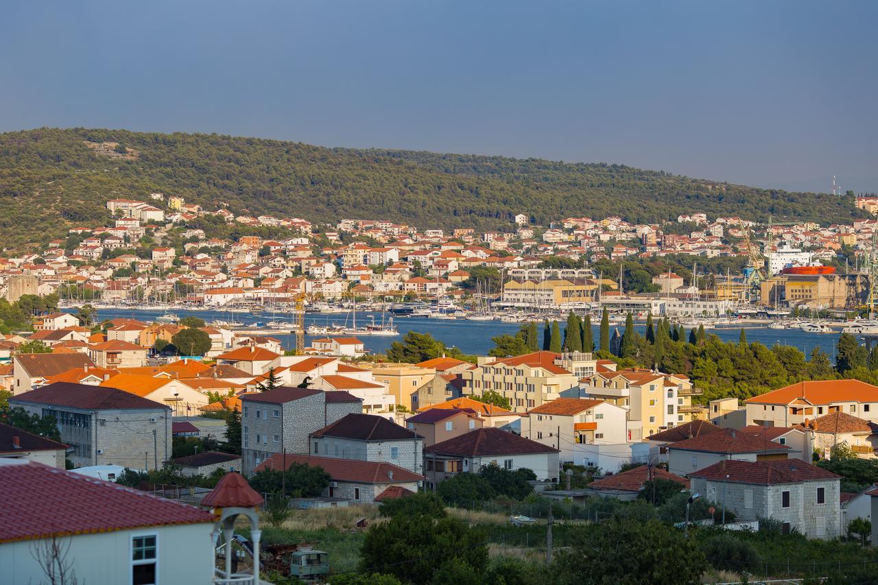 Apartment Drazena Trogir Eksteriør bilde